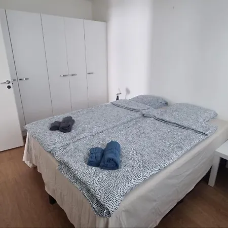 Apartment Lonnrotinkatu Helsinki